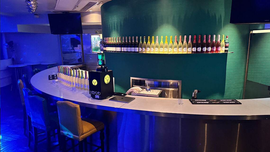 SHIBUYA RINGのバーカウンター